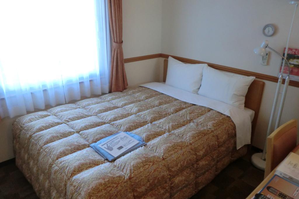 Toyoko Inn Hokkaido Sapporo-Eki Nishi-Guchi Hokudai Mae Ngoại thất bức ảnh