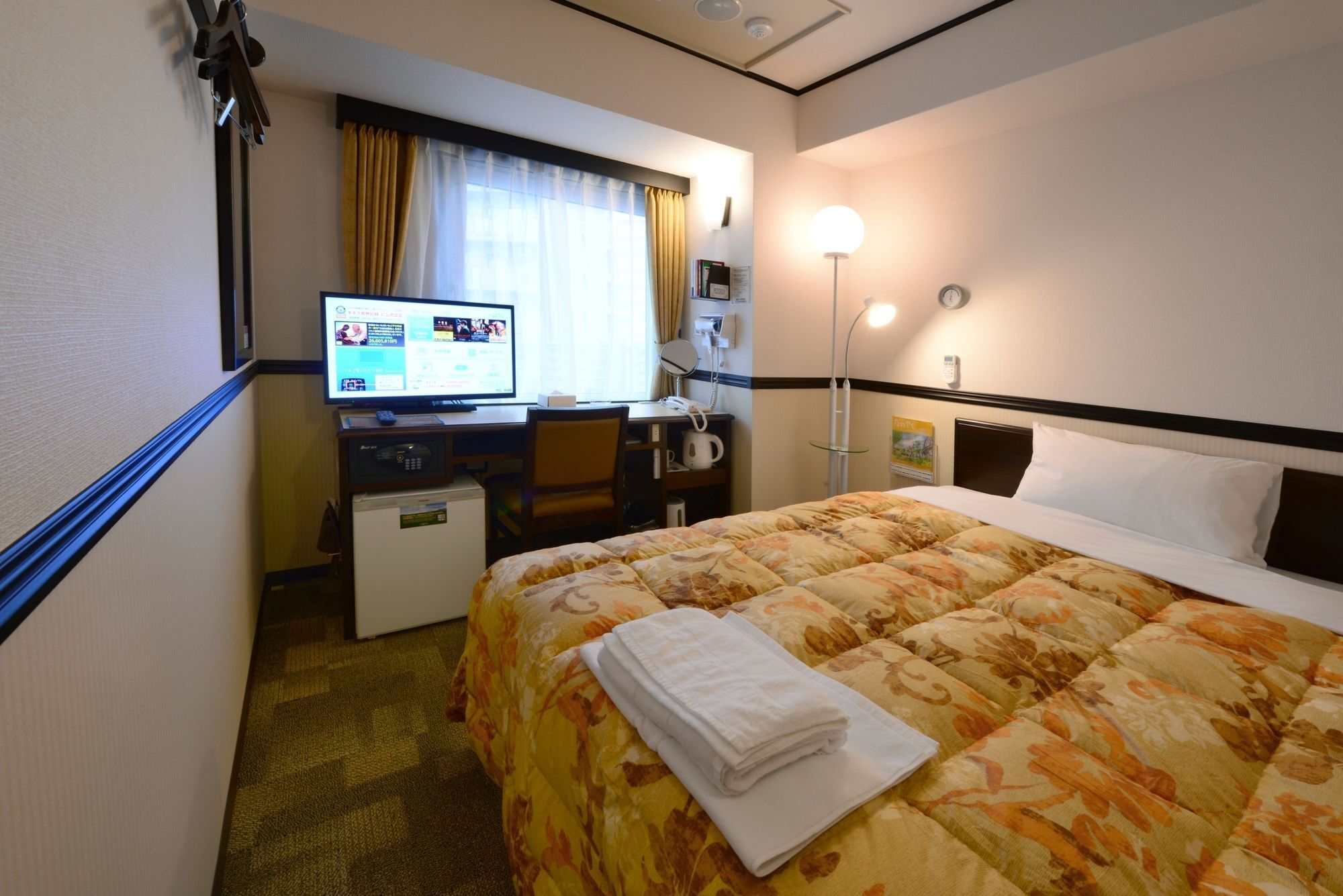 Toyoko Inn Hokkaido Sapporo-Eki Nishi-Guchi Hokudai Mae Ngoại thất bức ảnh